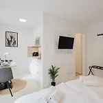 Innsight Appartementhaus - Mit Kuechen Fuer Lang Und Kurzzeitaufenthalte 3*