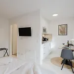 Appart hôtel Innsight Appartementhaus - Mit Kuechen Fuer Lang Und Kurzzeitaufenthalte 3*