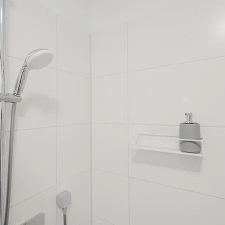 Aparthotel Innsight Appartementhaus - Mit Kuechen Fuer Lang Und Kurzzeitaufenthalte 3*