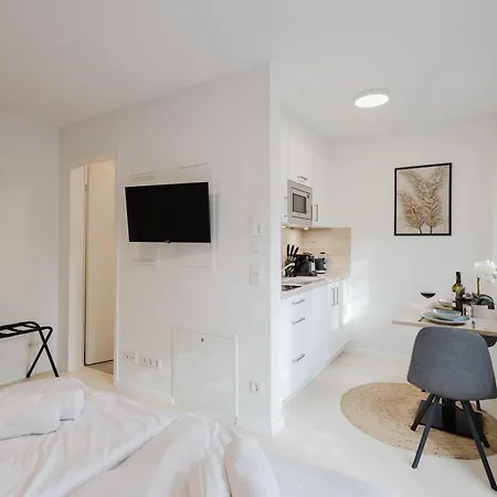 Aparthotel Innsight Appartementhaus - Mit Kuechen Fuer Lang Und Kurzzeitaufenthalte 3*