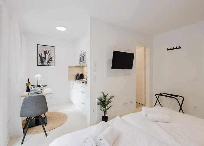 Innsight Appartementhaus - Mit Kuechen Fuer Lang Und Kurzzeitaufenthalte 3*